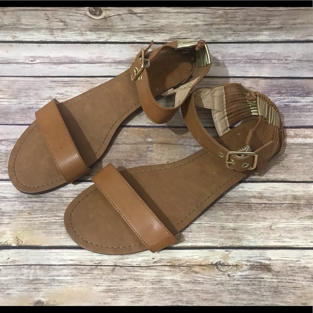 Mossimo Supply Co. Sandals - Picture 2 of 4